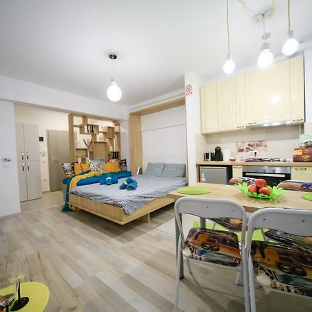 Korona Studio Brasov Luaran gambar