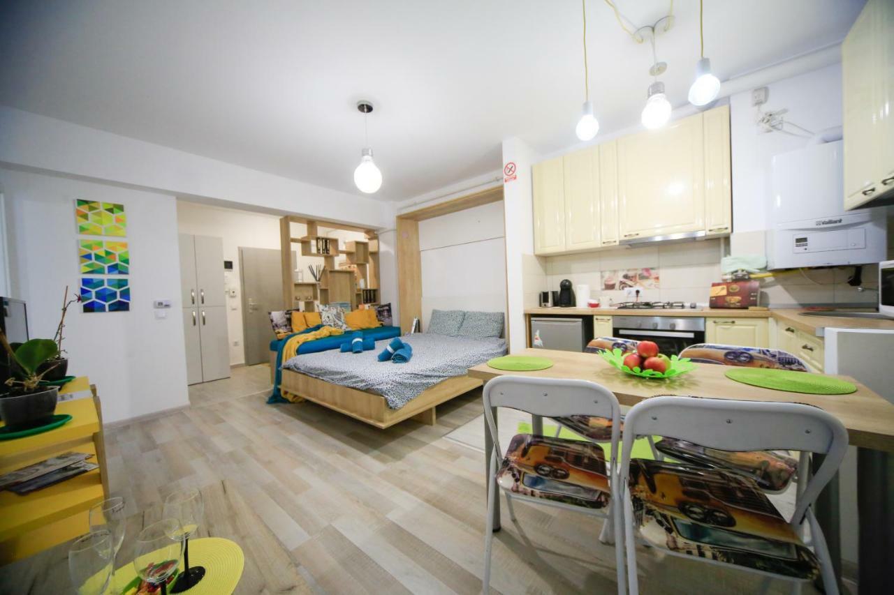 Korona Studio Brasov Luaran gambar