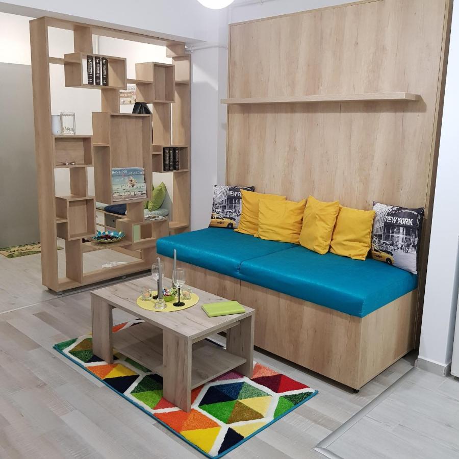 Korona Studio Brasov Luaran gambar